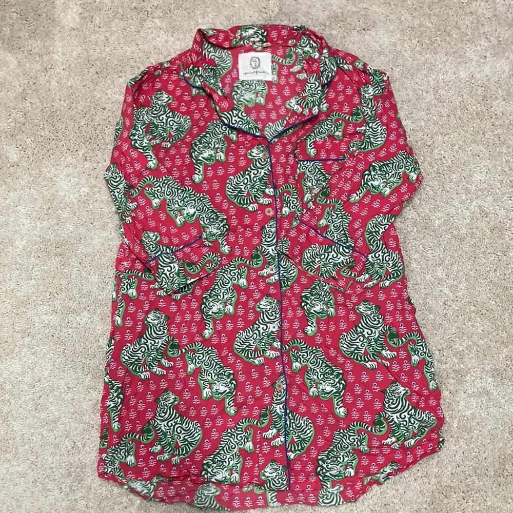 Printfresh Tiger Queen Pajama Sleep Shirt size Medium